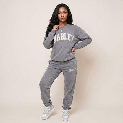 Mabley The Chill Cozy Sweatshirt and Joggers Set