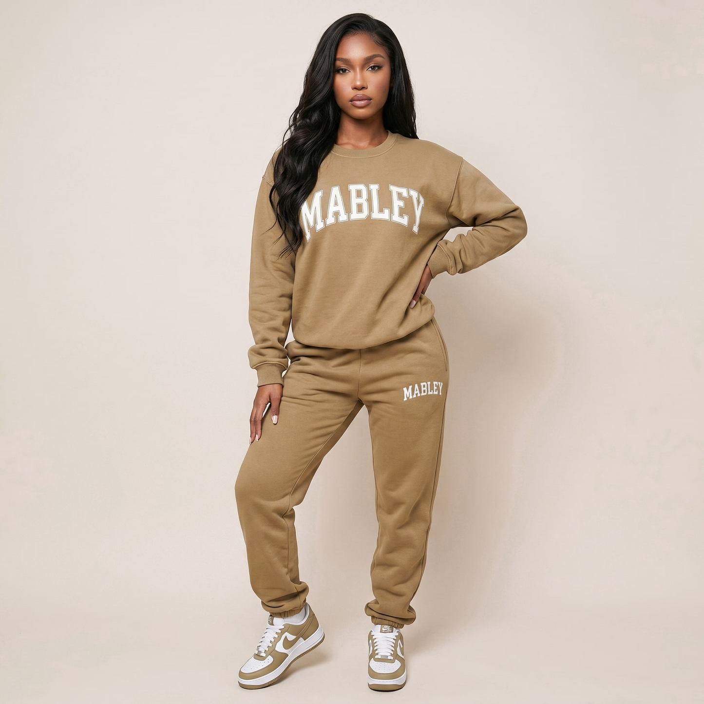 Mabley The Chill Cozy Sweatshirt and Joggers Set